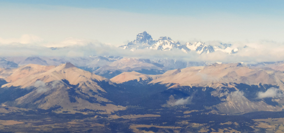 Constraining exhumation of summits, without climbing summits - Example in Patagonian Andes